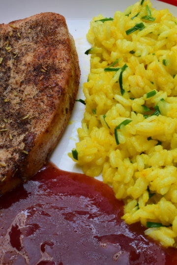 Morčací steak s brusnicovou omáčkou
